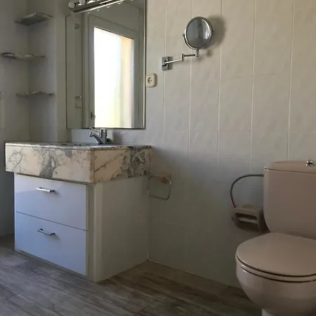 Salata Platja Ideal Families Apartment Roses